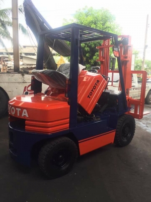 TOYOTA 5FD25 TOYOTA 5FD25