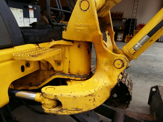 รถขุดโคมัสสุPC40MR2เก่าญี่ปุ่น รถขุดโคมัสสุPC40MR2เก่าญี่ปุ่น