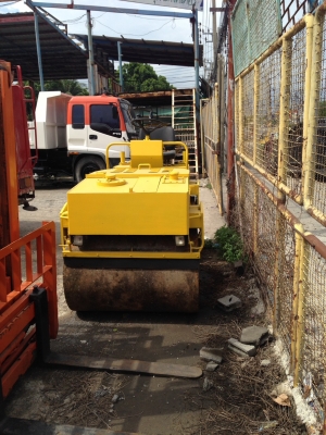 ขายรถบดล้อเหล็กกลังเหล็ก Bitelli