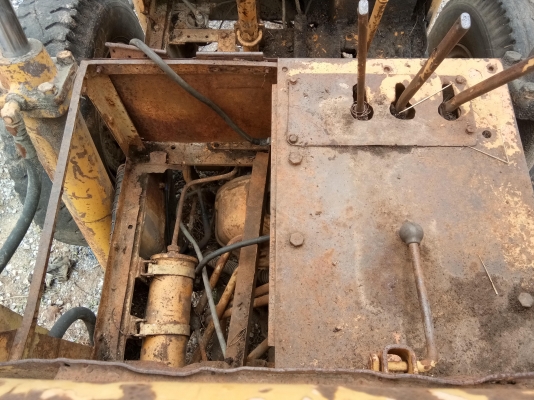 ขายรถตัก โคมัตซุ sd20 ไม่มีเครื่อง