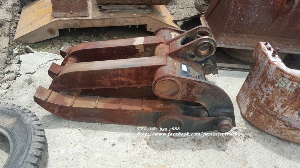 FROM JAPAN ตัวคีบปากหนีบไม้ FORK GRAB สำหรับรถขุดไซค์ 200/ สลัก80มิล /สินค้าเก่านอกสวยๆ เหล็กญี่ปุ่นแท้ๆ หนามากๆ ราคาเพียง 39,000 บาท สนใจรีบติดต่อ 0819337688