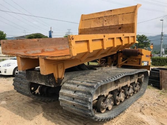 รถดั้มตีนตะขาบ KOMATSU รุ่น MST 2000 รถดั้มตีนตะขาบ KOMATSU รุ่น MST 2000