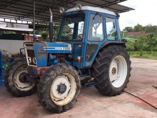 ขายFORD6600 ลงตู้ เกียร์กลาง L-H สองเพลา เครื่องยนต์ - เกียร์ - ไฮดรอลิค ไม่โทรม +ใบInvoid ส่งฟรีภาคตะวันออก