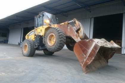 ขายรถตักล้อยาง KOMATSU WA320-5 (สภาพดี ราคาถูกมาก)
