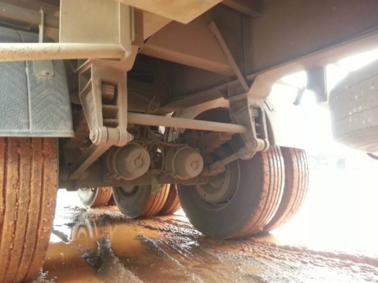 มัดจำกลางอากาศแล้ว  ขาย 2,000,000 บาท Hino 344 ปี 56 หัวลาก + พื้นเรียบ 3 คาน PANUS   344 ปี 56 วิ่ง 32x,xxxx ราคา 1,750,000 หางพื้นเรียบ 3 เพลา พนัส ปี 56 ราคา 350,000  รถอยู่ จ.อุดรธานี โทร&amp;ไอดีไลน์ 0610710295