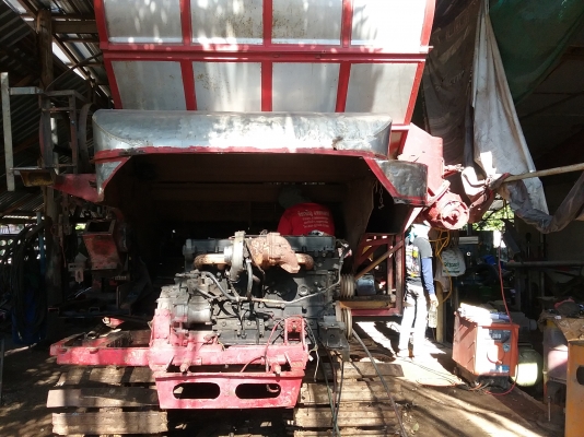 เสร็จแล้วครับ .ยังเหลืออีก 1 คัน ครับ เกี่ยวนาปี ปีนี้ สนใจมาคุยกันได้ เดิน 10 ht 6hhe 210 + turbo โซ่ 46 ข้อ d2 ปั้ม Dykin 23 สภาพที่ขายไม่ใช่สภาพนี้