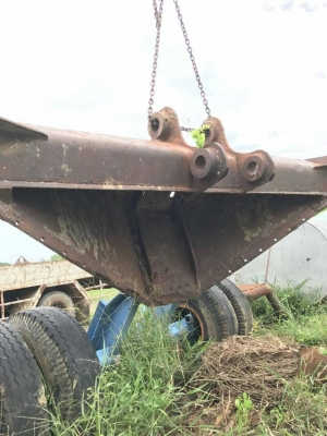 บุ้งกี้ ขุดล่อง