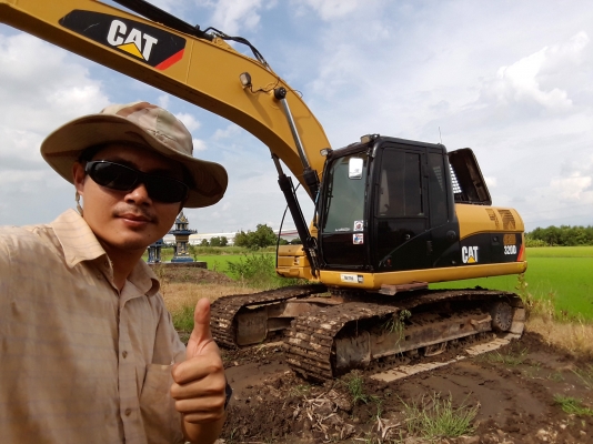 ขายรถแบ็คโฮ CAT 320D Japan สเปคญี่ปุ่นแท้ จำนวน 2 คัน