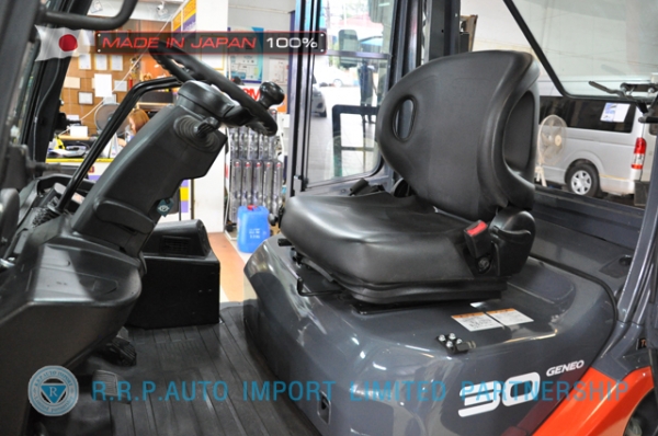 ขายรถโฟล์คลิฟท์มือสอง TOYOTA รุ่น 8FD30-32673 นำเข้าจากประเทศญี่ปุ่น 100\% ไม่เคยใช้งานในไทย ขายรถโฟล์คลิฟท์มือสอง TOYOTA รุ่น 8FD30-32673 นำเข้าจากประเทศญี่ปุ่น 100\% ไม่เคยใช้งานในไทย