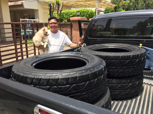 ยาง All Dunlop 265 65 17 ปลายปี14 ดอกเต็ม ใช้ยาว ราคาไม่แพง