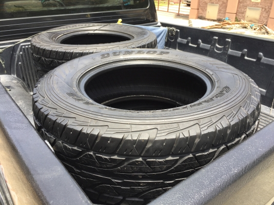 ยาง All Dunlop 265 65 17 ปลายปี14 ดอกเต็ม ใช้ยาว ราคาไม่แพง