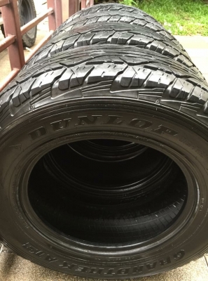 ยาง All Dunlop 265 65 17 ปลายปี14 ดอกเต็ม ใช้ยาว ราคาไม่แพง