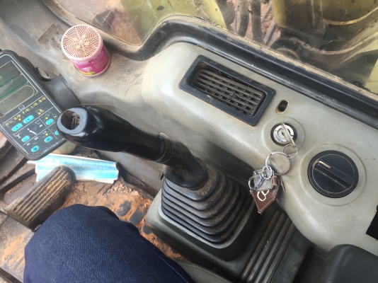 PC200-6ทะเบียนพร้อมโอน สวยทุกรายการ PC200-6ทะเบียนพร้อมโอน สวยทุกรายการ