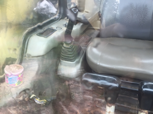 PC200-6ทะเบียนพร้อมโอน สวยทุกรายการ PC200-6ทะเบียนพร้อมโอน สวยทุกรายการ