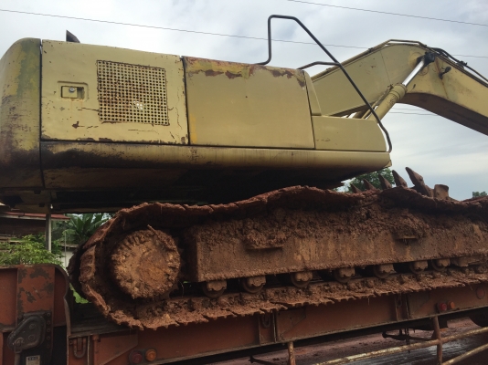 PC200-6ทะเบียนพร้อมโอน สวยทุกรายการ PC200-6ทะเบียนพร้อมโอน สวยทุกรายการ