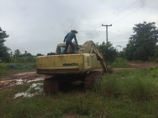 PC200-6ทะเบียนพร้อมโอน สวยทุกรายการ PC200-6ทะเบียนพร้อมโอน สวยทุกรายการ