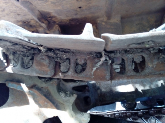 ขายแผ่นแทรก รถเเทรกเตอร์CAT- D-4 ตีนไก่แผ่นยาว50 ซม. 80 แผ่น สภาพตามรูปครับ ขายไม่แพง