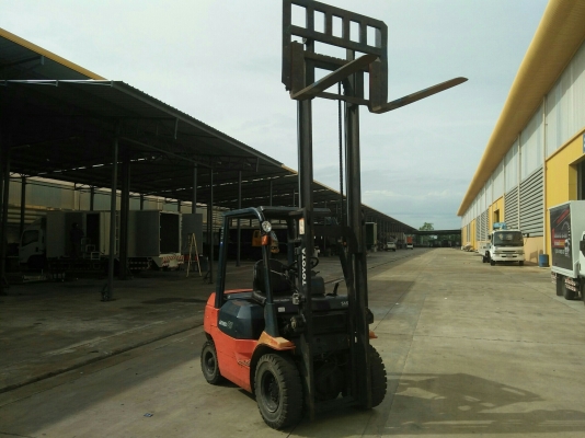 ฟอร์คลิฟท์ โฟร์คลิฟท์ forklift TOYOTA