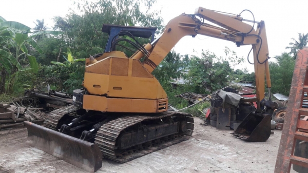 ขาย 220,000บาท รถแบคโคร ยันมาร์ ขนาด55แรงเก่านอก รถสภาพดีพร้อมใช้งาน