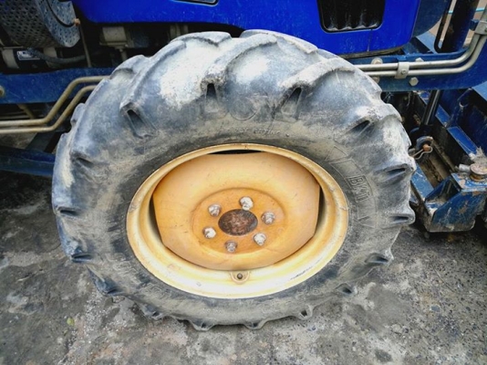 แทรกเตอร์ยูโร ขนาด  55 แรง  ใบมีดดันดินหน้า ผานพรวนหลัง