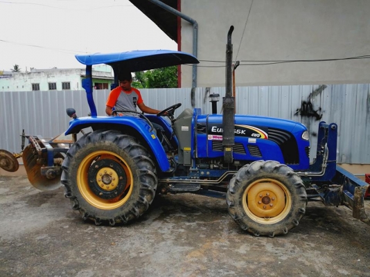 แทรกเตอร์ยูโร ขนาด  55 แรง  ใบมีดดันดินหน้า ผานพรวนหลัง