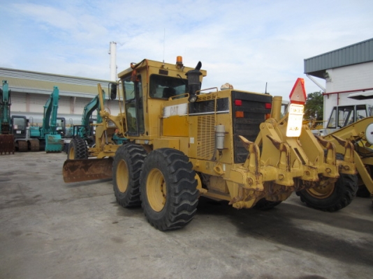 รถเกรดCATERPILLAR รุ่น 140H ถึงไทยแล้วคับสภาพสวยกริ๊บ