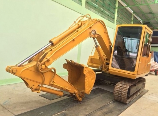 ขาย!! &gt;&gt;&gt; Komatsu Pc60 รุ่น 5 สวยๆ &lt;&lt;&lt; เบอร์ติดต่อ 098-7155789