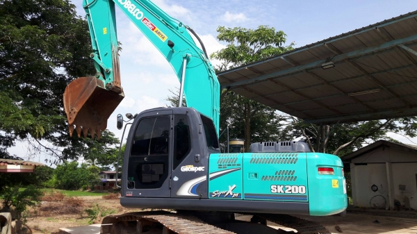 ขายด่วน!! Kobelco SK200-8 YN-12 Super XM สภาพสวยค่ะ