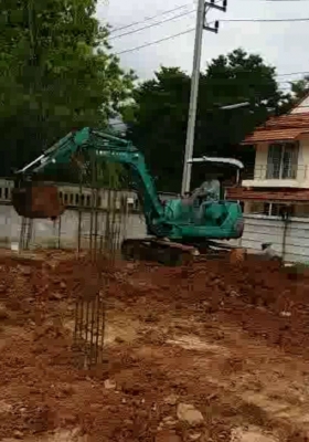 ขายด่วน!! Komatsu pc40-7 สภาพพร้อมใช้งานค่ะ