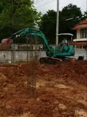 ขายด่วน!! Komatsu pc40-7 สภาพพร้อมใช้งานค่ะ