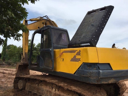 ขาย Kobelco มาร์คที รถห้าง สวยพร้อมใช้งานเอกสารครบ เล่มทะเบียนภาษีไม่ขาด ราคา 480,000 จบขอคอม 10,000 ครับ