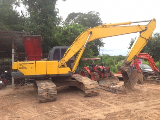 ขาย Kobelco มาร์คที รถห้าง สวยพร้อมใช้งานเอกสารครบ เล่มทะเบียนภาษีไม่ขาด ราคา 480,000 จบขอคอม 10,000 ครับ