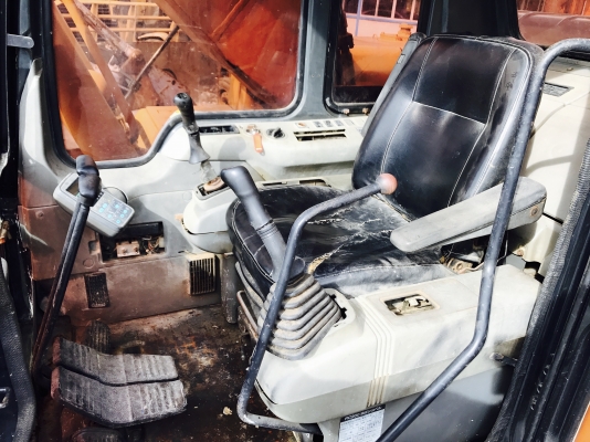 ขาย KOMATSU PC200-6E เครื่องปั๊มดี เอกสารซื้อขาย ขาย KOMATSU PC200-6E เครื่องปั๊มดี เอกสารซื้อขาย