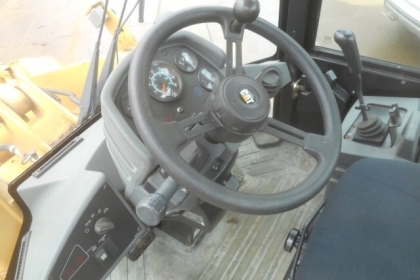 CAT 910G-2 นำเข้าจากญี่ปุ่น โทร.090-986-2521 อ๊อบ