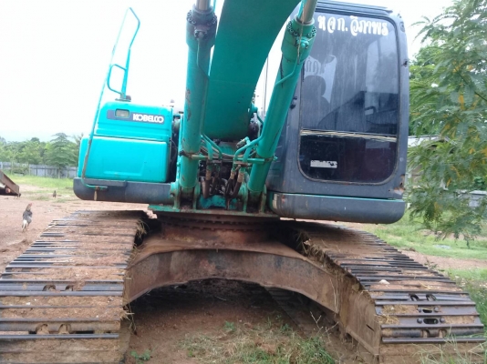 รถแบคโฮ KOBELCO SK200