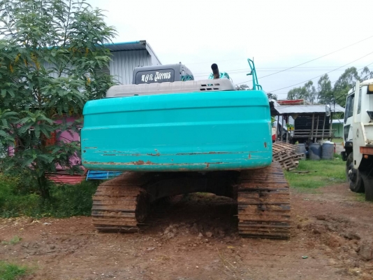 รถแบคโฮ KOBELCO SK200