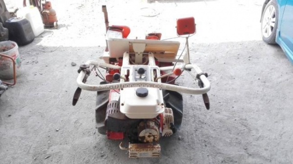 ราคา29,800 รถเกี่ยวข้าวเดินตาม KUBOTA รุ่น HF52 ระบบมัดข้าวอัตโนมัติ รหัสสินค้า81004764 ติดต่อ 081-8283376  www.nihonmono.com