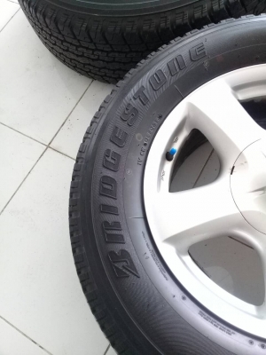 แม๊ก ALL NEW ขอบ 17 พร้อมยาง 255/65R17 ชุด 4 ล้อ โทร.081-427-3941 แม๊ก ALL NEW ขอบ 17 พร้อมยาง 255/65R17 ชุด 4 ล้อ โทร.081-427-3941