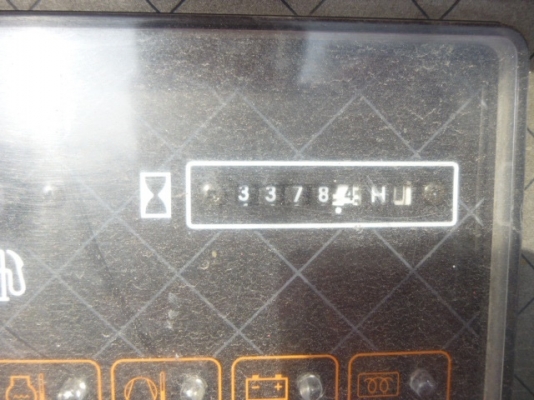 เครื่องปั้มลม Airman PDS265s ลม 265cfm แรง7บาร์ เครื่องสวยสภาพดี เครื่องปั๊มสกูลดี ไม่รั่วซึม เครื่องปีใหม่ 2005 ชั่วโมงทำงาน 3378 ชม. ปีใหม่ๆราคาสวยๆ โทร 061-4194021 พรภวิษย์