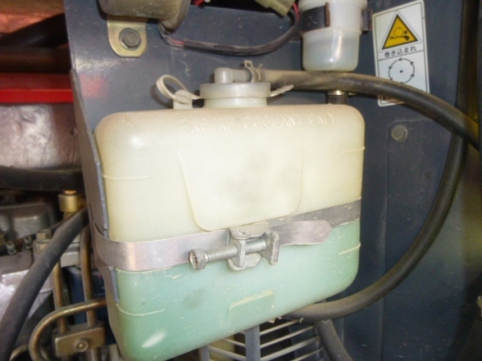 เครื่องปั้มลม Airman PDS265s ลม 265cfm แรง7บาร์ เครื่องสวยสภาพดี เครื่องปั๊มสกูลดี ไม่รั่วซึม เครื่องปีใหม่ 2005 ชั่วโมงทำงาน 3378 ชม. ปีใหม่ๆราคาสวยๆ โทร 061-4194021 พรภวิษย์