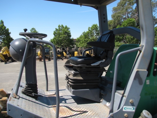 ขายรถบดล้อหนาม HAMM 3410 ปี2008 นำเข้า USA 4,000ชั่วโมง ปีใหม่ๆ ราคาไม่แพง โทร. 092-929-9942 ธีรเทพ