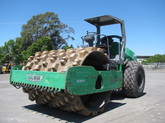 ขายรถบดล้อหนาม HAMM 3410 ปี2008 นำเข้า USA 4,000ชั่วโมง ปีใหม่ๆ ราคาไม่แพง โทร. 092-929-9942 ธีรเทพ