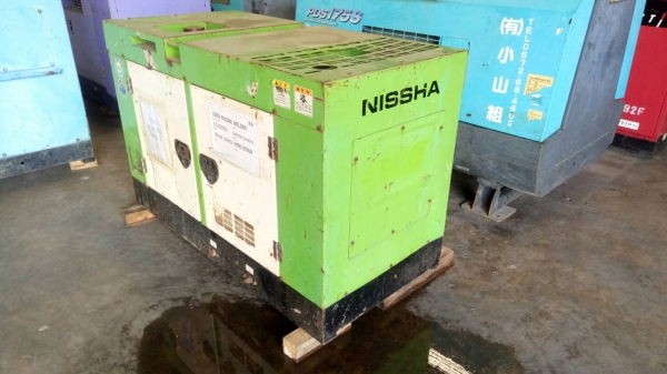 เครื่องเชื่อมและสามารถสำรองไฟได้ Nippon Sharyo NDW4-300ss เครื่องปี 2003 ใช้งานมาแล้ว 3002 ราคาไม่แพง โทร 0614194021 พรภวิษย์