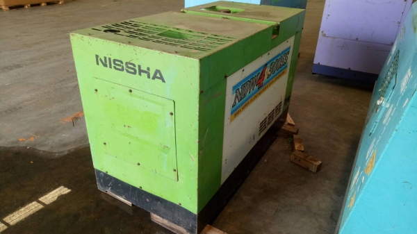 เครื่องเชื่อมและสามารถสำรองไฟได้ Nippon Sharyo NDW4-300ss เครื่องปี 2003 ใช้งานมาแล้ว 3002 ราคาไม่แพง โทร 0614194021 พรภวิษย์