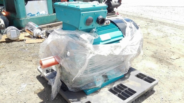 ** SOLD ** มอเตอร์ยุโรปของใหม่ BROOK Made in UK ขนาด 150 HP 1485 RPM 380V ใหม่ในห่อของสแปรในโรงงานไม่เคยโดนไฟ