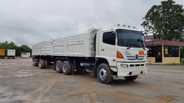 ขาย HINO MEGA FM2P 320 แรงม้า ปี 47 ลูกพ่วงสามมิตรสามเพลาดั้ม ปี 55 รถเดิมสวยพร้อมใช้งาน เอกสารพร้อม ขาย HINO MEGA FM2P 320 แรงม้า ปี 47 ลูกพ่วงสามมิตรสามเพลาดั้ม ปี 55 รถเดิมสวยพร้อมใช้งาน เอกสารพร้อม