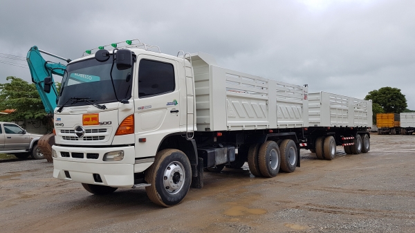 ขาย HINO MEGA FM2P 320 แรงม้า ปี 47 ลูกพ่วงสามมิตรสามเพลาดั้ม ปี 55 รถเดิมสวยพร้อมใช้งาน เอกสารพร้อม ขาย HINO MEGA FM2P 320 แรงม้า ปี 47 ลูกพ่วงสามมิตรสามเพลาดั้ม ปี 55 รถเดิมสวยพร้อมใช้งาน เอกสารพร้อม