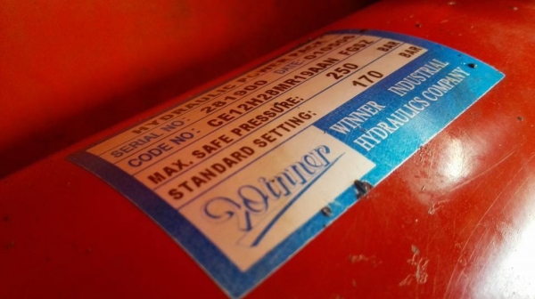 ** SOLD ** สแตกเกอร์ไฟฟ้า WINNER 1000 kg สูง 250 cm งายาว 130 cm ไฟแบต DC12V สวยพร้อมใช้