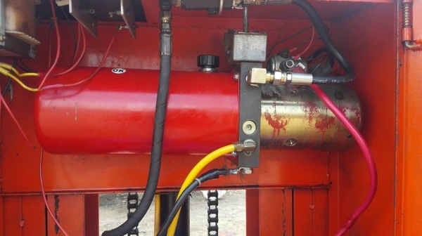 ** SOLD ** สแตกเกอร์ไฟฟ้า WINNER 1000 kg สูง 250 cm งายาว 130 cm ไฟแบต DC12V สวยพร้อมใช้