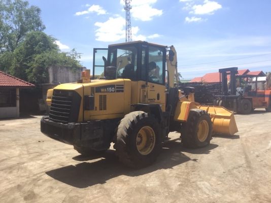 รถตักดินWA150-5